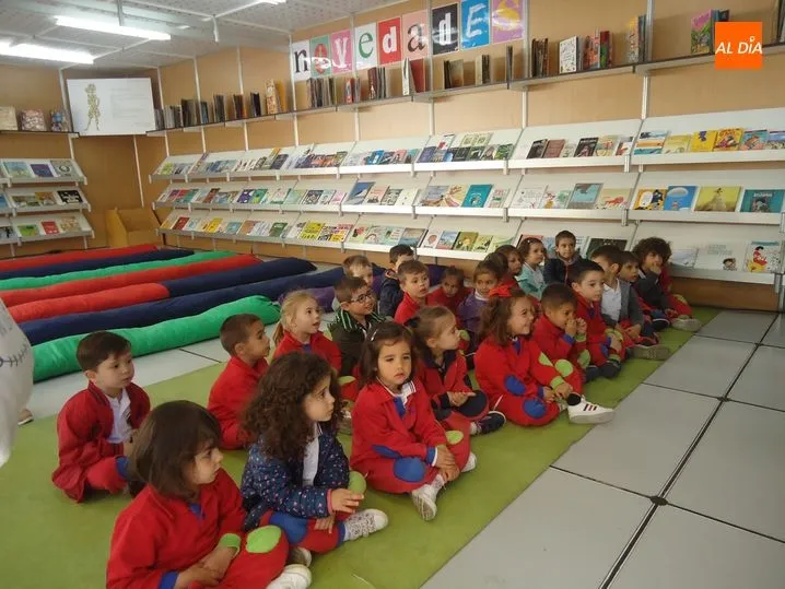 Los alumnos más pequeños de Trinitarios, en la Feria del Libro