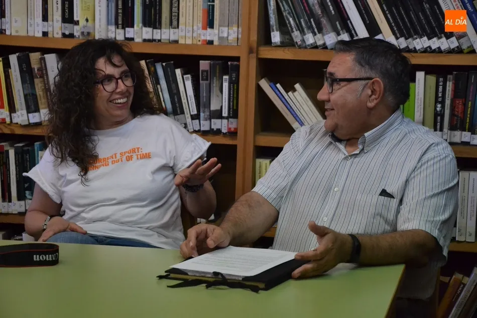 Foto 3 - Tom&aacute;s Dom&iacute;nguez explica en Mirolibro c&oacute;mo son los archivos municipales  