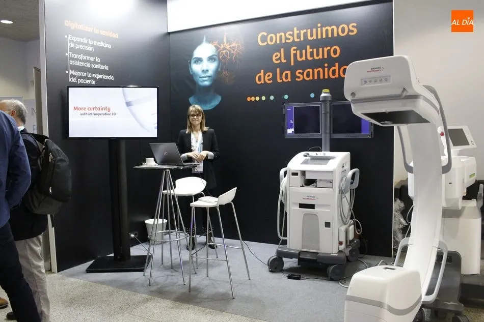 Foto 2 - Salamanca re&uacute;ne a los mejores neurocirujanos de Espa&ntilde;a y Latinoam&eacute;rica