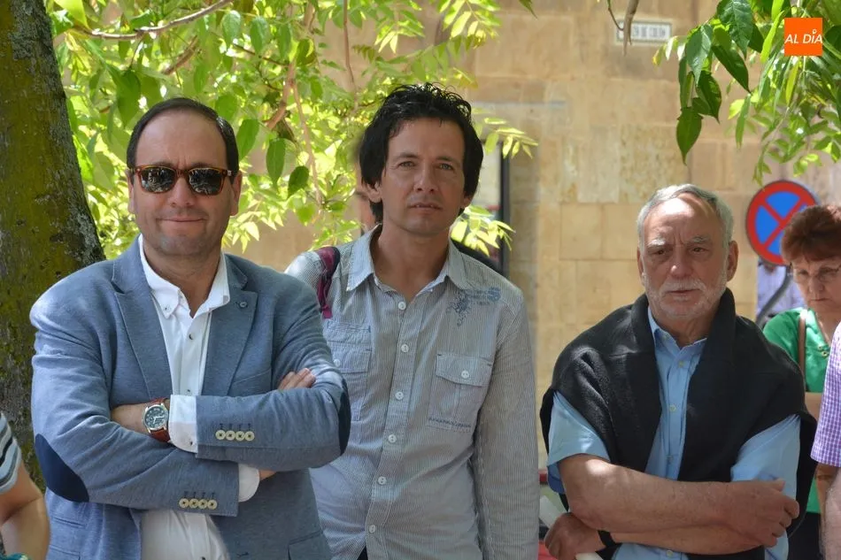 Foto 4 - Los agricultores arropan a San Isidro Labrador y le piden agua para el campo