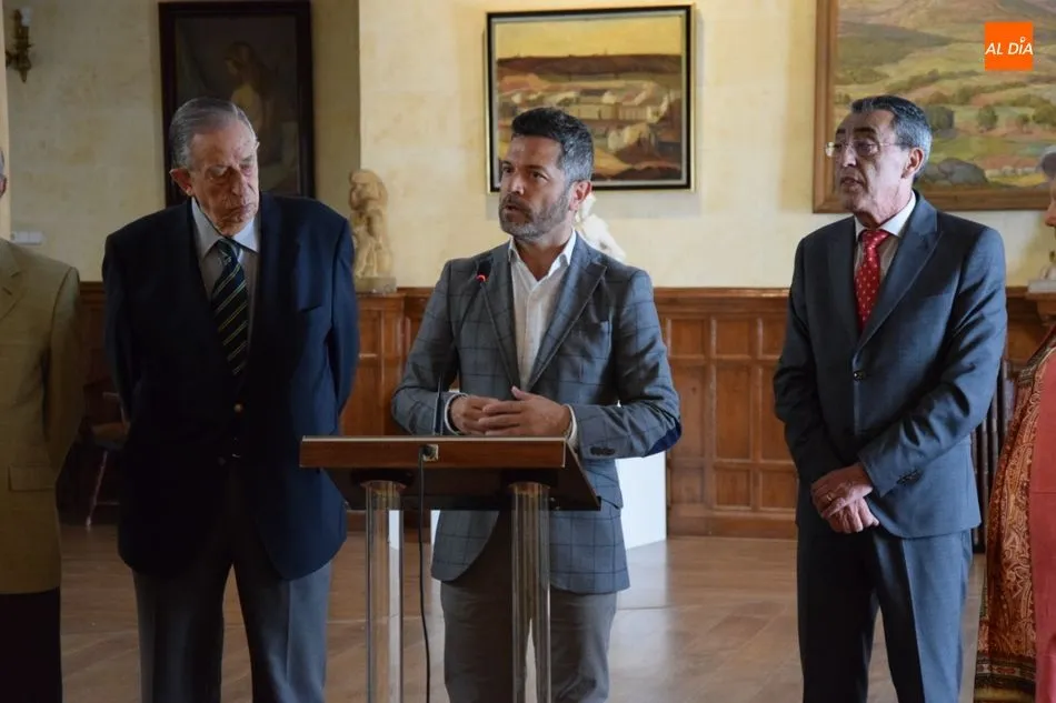 Foto 2 - El Casino resumen la vida y obra de Carmen Mart&iacute;n Gaite en una exposici&oacute;n