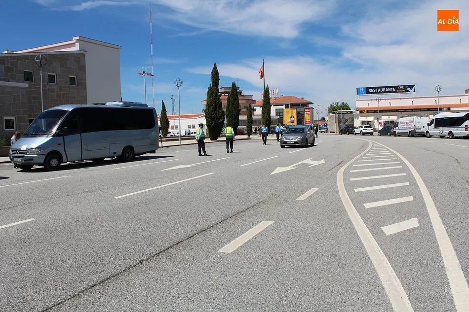 Foto 2 - Confaes&nbsp;y los sindicatos de Castilla y Le&oacute;n se suman a la lucha contra los peajes portugueses  