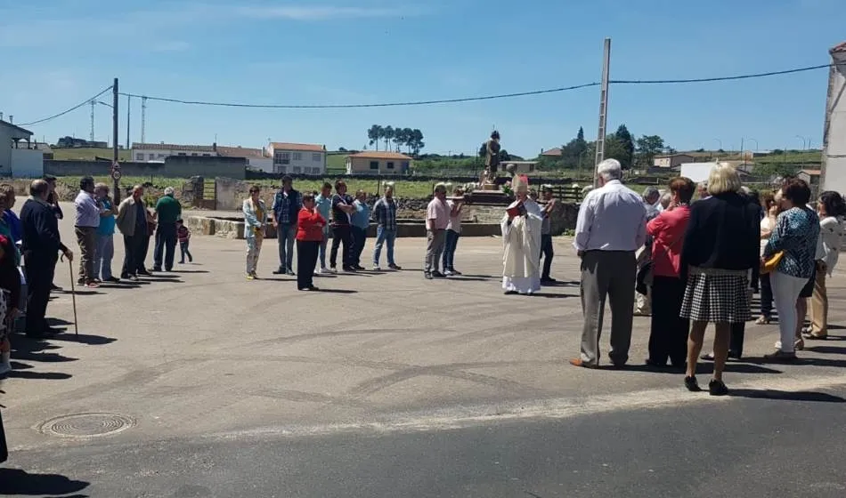 Fuenteguinaldo honra a San Isidro Labrador en una jornada de altas temperaturas  