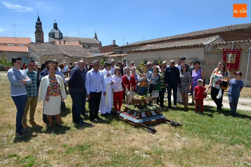 Foto 7 - Decenas de agricultores honran a San Isidro en su d&iacute;a grande