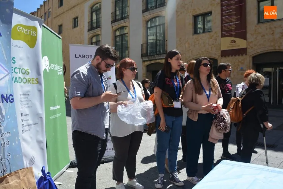 Foto 5 - Salamanca planta cara al bullying con un paseo educativo por el centro de la ciudad