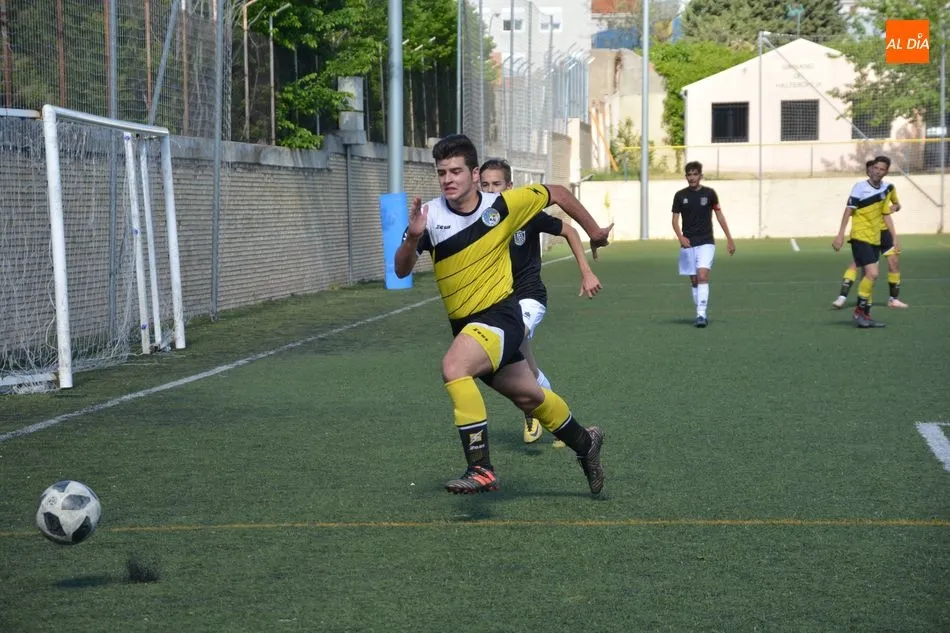 Foto 9 - Resultados, clasificaciones e im&aacute;genes del f&uacute;tbol base provincial