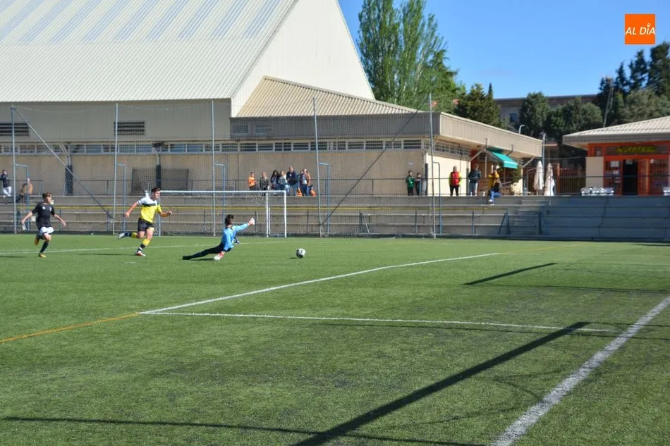 Foto 5 - Resultados, clasificaciones e im&aacute;genes del f&uacute;tbol base provincial