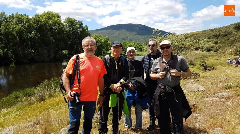 Foto 2 - M&aacute;s de un centenar de personas disfrutan de la Ruta de los Frutos de la Tierra