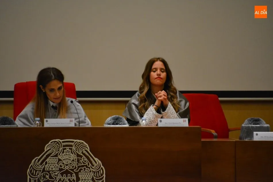 Foto 3 - La nueva hornada de periodistas y comunicadores audiovisuales de la UPSA celebra su graduaci&oacute;n