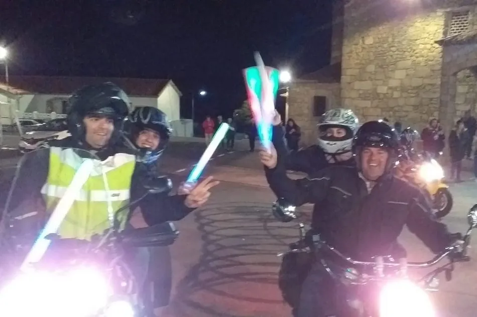 Foto 3 - Cip&eacute;rez se impregna de olor a gasolina y a rueda quemada  