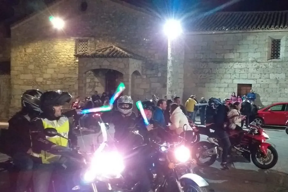Foto 5 - Cip&eacute;rez se impregna de olor a gasolina y a rueda quemada  