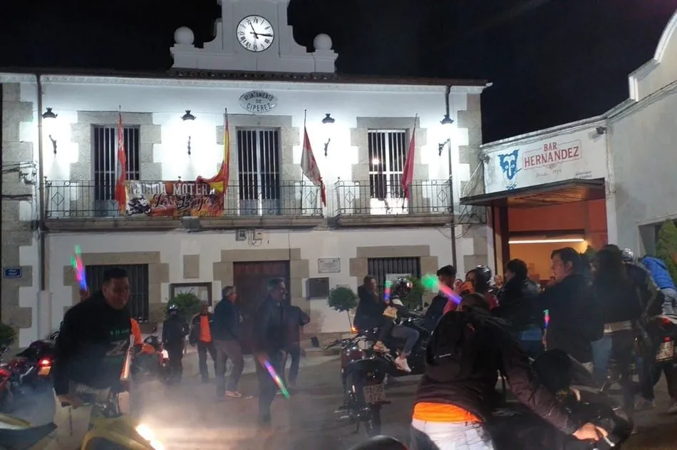 Cipérez se impregna de olor a gasolina y a rueda quemada  