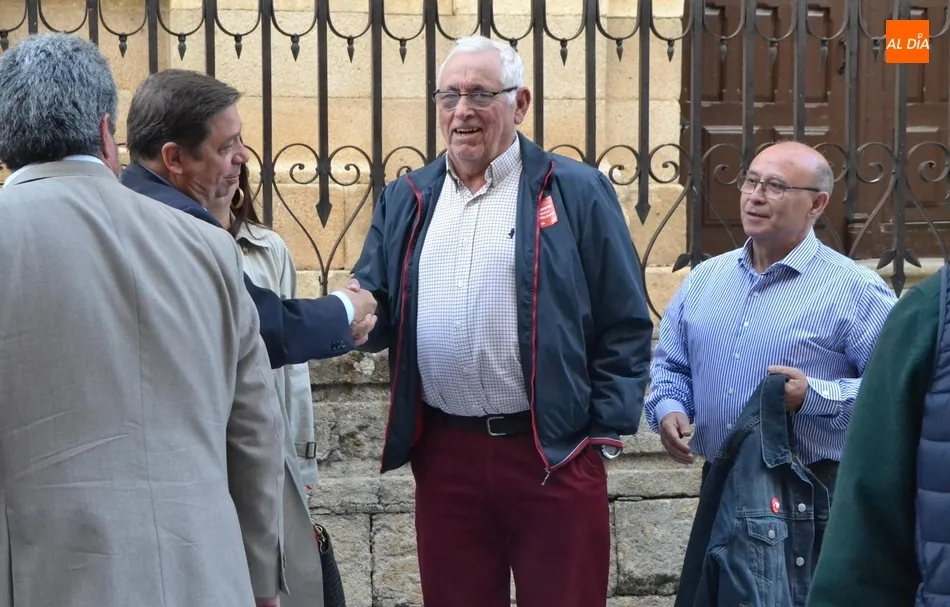 Foto 2 - El Ministro de Agricultura destaca la &ldquo;oportunidad&rdquo; laboral que es el campo ante la avalancha...