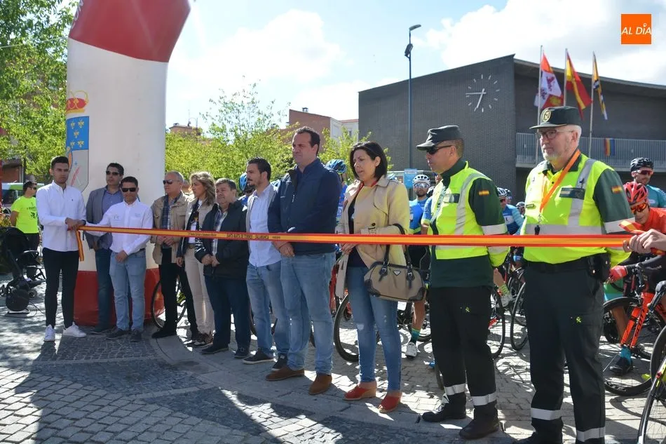 Foto 8 - Juan Carlos Fern&aacute;ndez y Sonia Pato ganan la IV Vuelta a Salamanca M&aacute;ster  