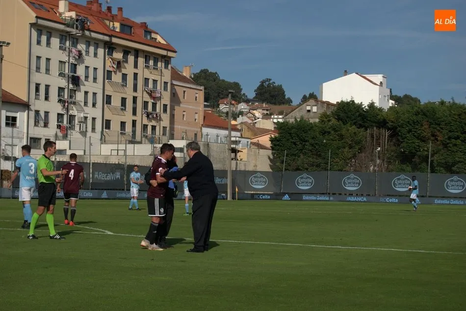 Foto 7 - El Salamanca UDS llega a la orilla de la salvaci&oacute;n y se mantiene en Segunda B (1-2)