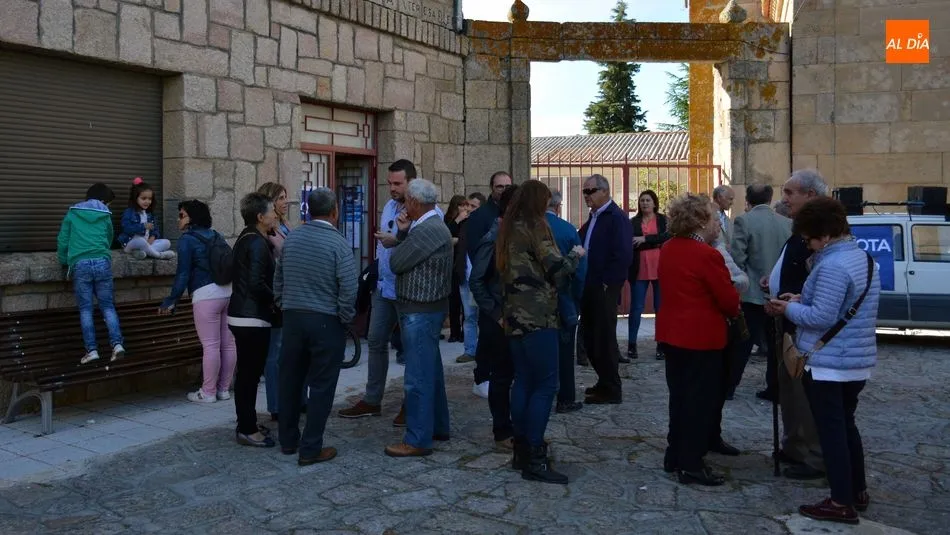 Foto 4 - El PP presenta la concentraci&oacute;n parcelaria y la residencia de mayores como buques insignia de su...
