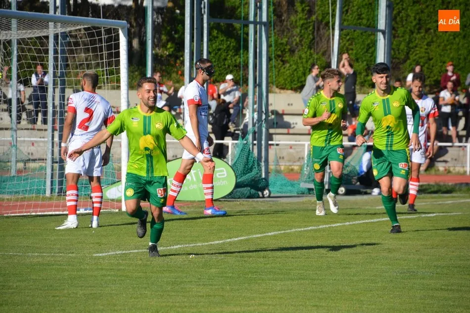 Unai Hernández celebra su gol en el partido / Lydia González