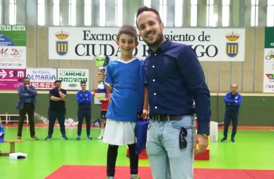 Foto 11 - Seat Las Cantinas se proclama campe&oacute;n de la XI Liga Prebenjam&iacute;n del III Columnas  