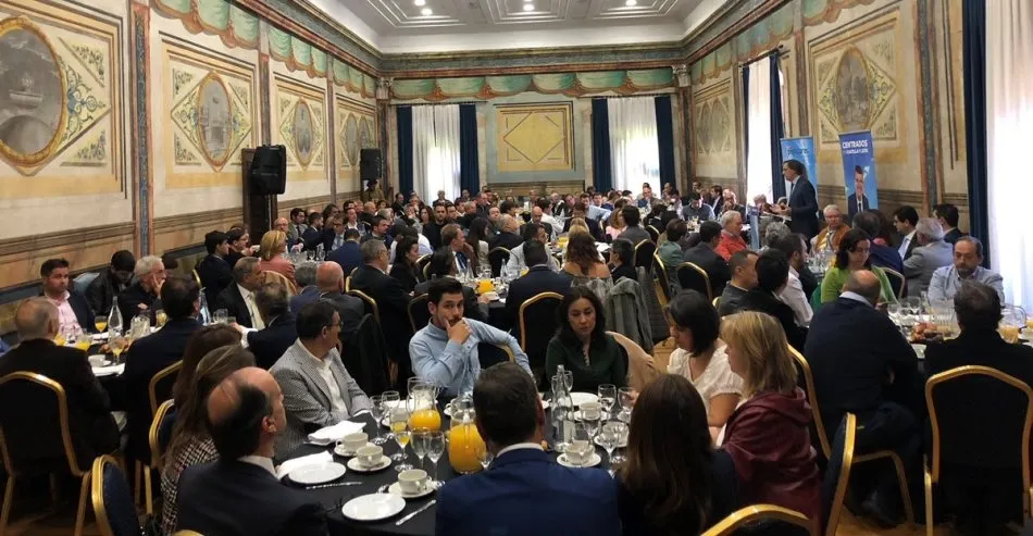 Foto 5 - Ma&ntilde;ueco considera la FP Dual &uacute;til para que las empresas encuentren los trabajadores que necesitan