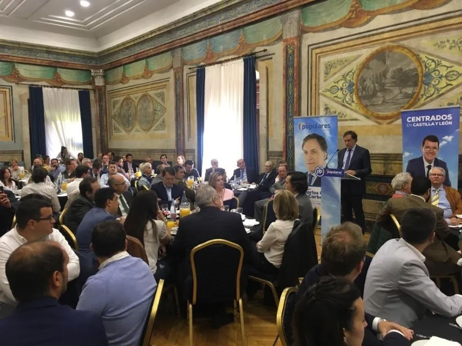 Foto 3 - Ma&ntilde;ueco considera la FP Dual &uacute;til para que las empresas encuentren los trabajadores que necesitan