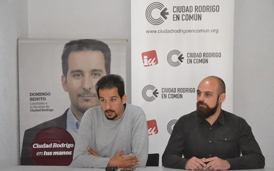 IU-CR en Común propone una comisión para estudiar cuál es la mejor forma de prestar cada...