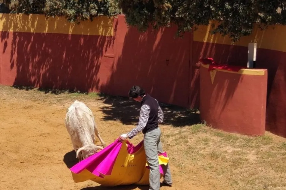 Foto 5 - La Asociaci&oacute;n Taurina Villa de Vitigudino disfruta del campo con las ganader&iacute;as de Valrubio y...
