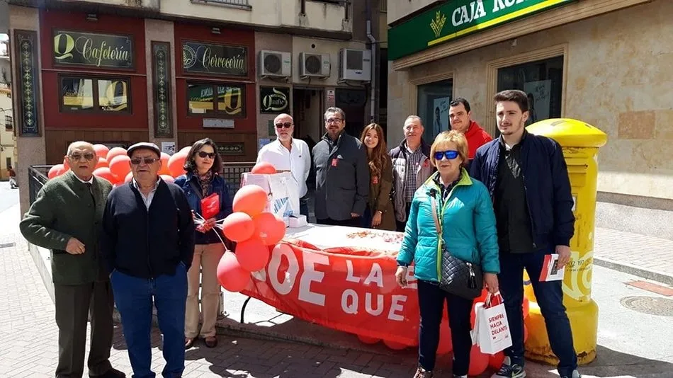 Foto 9 - El PSOE de Guijuelo avanza en su campa&ntilde;a electoral