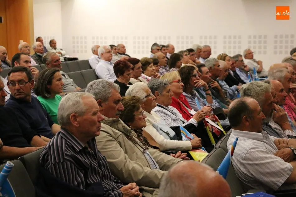Foto 6 - El PP pide en Vitigudino la concentraci&oacute;n del voto de centro-derecha para tener &ldquo;fuerza en...