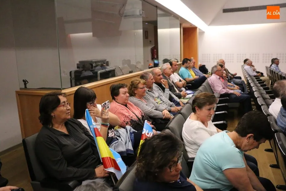 Foto 4 - El PP pide en Vitigudino la concentraci&oacute;n del voto de centro-derecha para tener &ldquo;fuerza en...