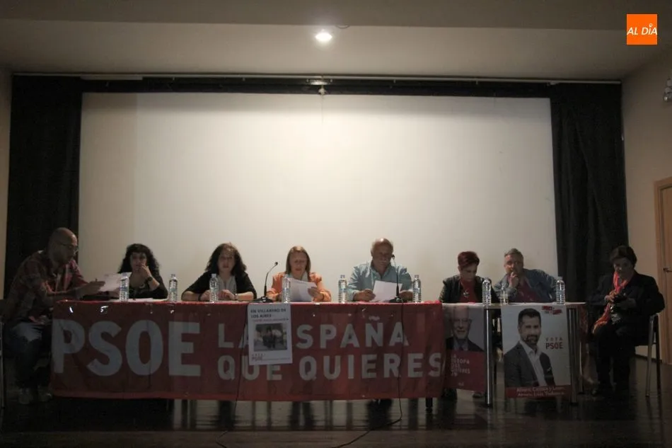 Foto 6 - El PSOE pide en Villarino el voto para cambiar el rumbo del medio rural tras 32 a&ntilde;os de gobierno...
