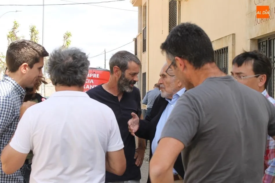 Foto 3 - Demetrio Madrid apoya a los candidatos de Ledesma, Almenara de Tormes, Juzbado y Valverd&oacute;n
