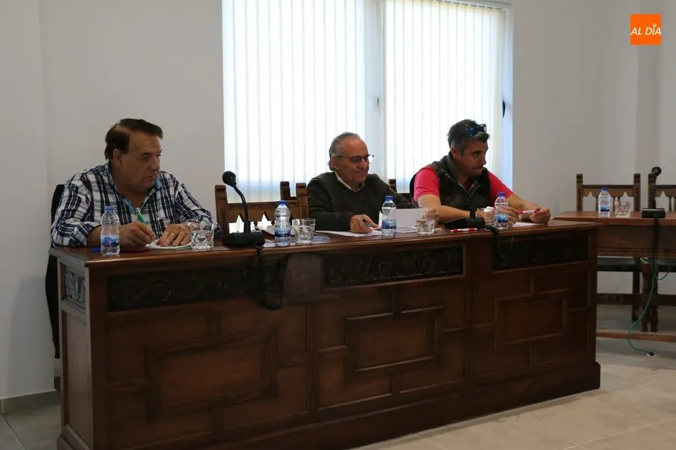 Foto 2 - Los propietarios del pol&iacute;gono industrial tendr&aacute;n un ahorro de m&aacute;s de 60.000 euros  