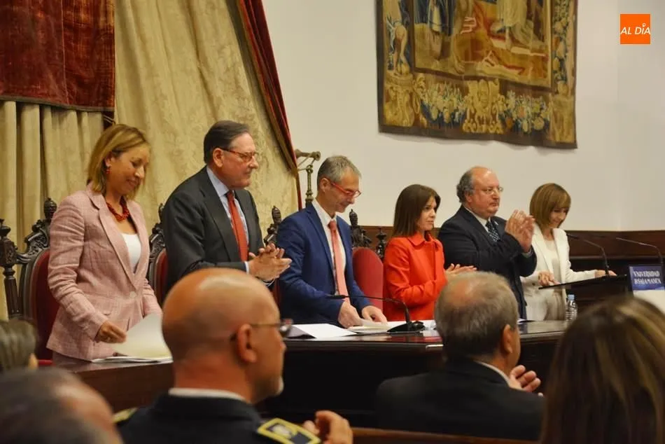 Foto 9 - Concluye la formaci&oacute;n de m&aacute;s de 200 estudiantes del programa de Becas USAL-Banco Santander