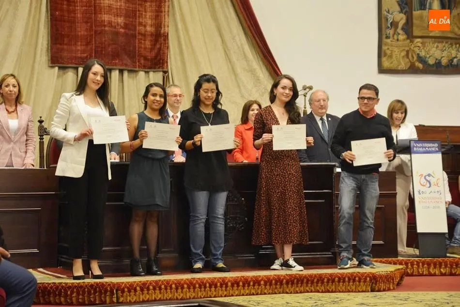 Foto 8 - Concluye la formaci&oacute;n de m&aacute;s de 200 estudiantes del programa de Becas USAL-Banco Santander