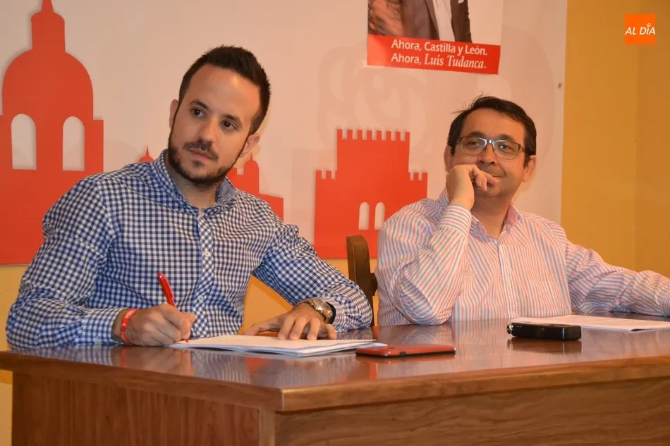 El PSOE denuncia la tomadura de pelo con el suelo industrial del tándem nefasto y...