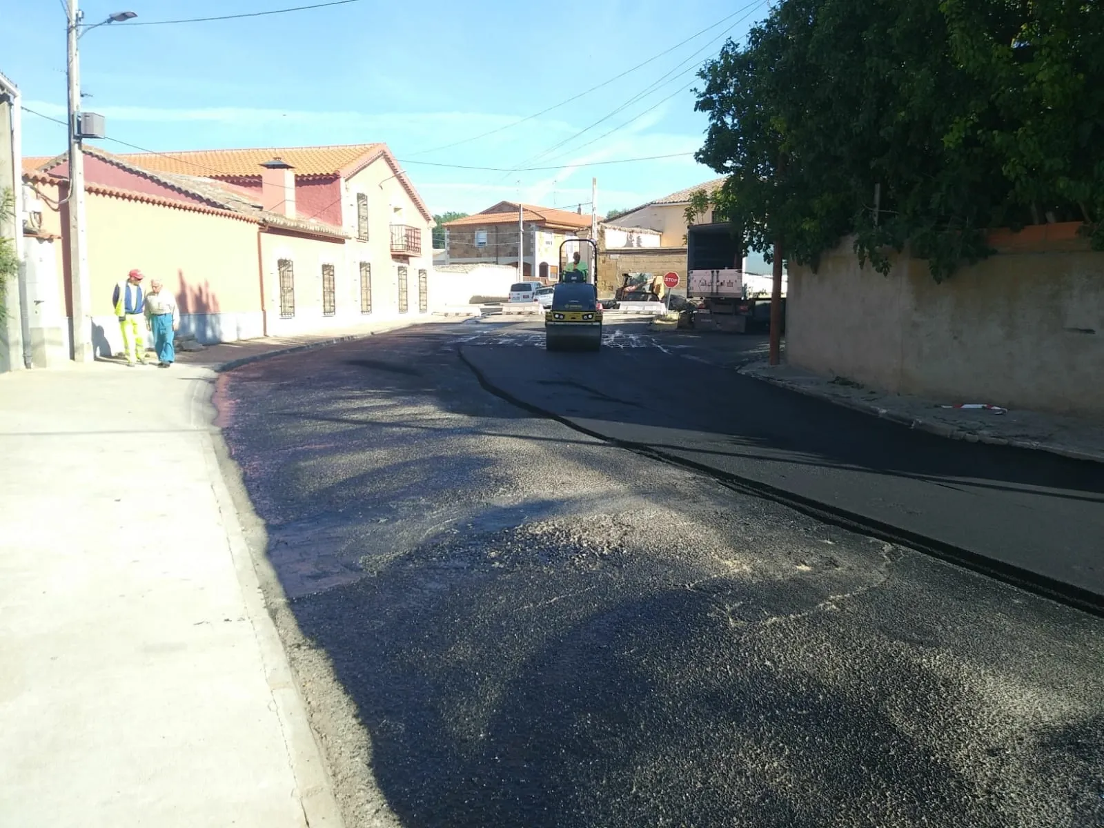 Foto 3 - Renovado el asfalto de varias calles de Villoruela