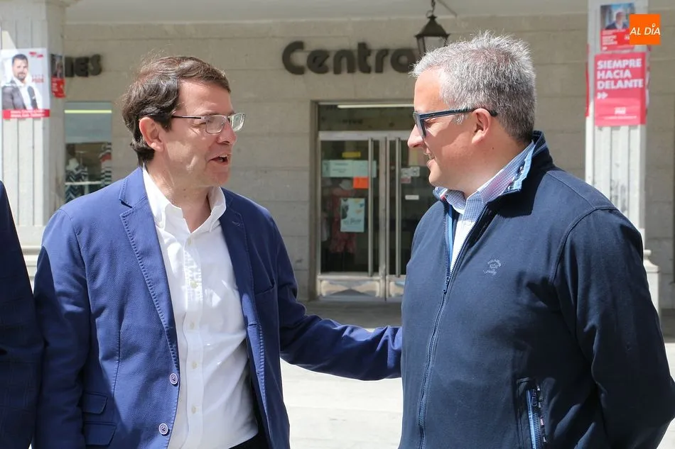 Foto 9 - Alfonso Fern&aacute;ndez Ma&ntilde;ueco: &ldquo;Roberto Mart&iacute;n es la persona indicada para liderar Guijuelo&rdquo;