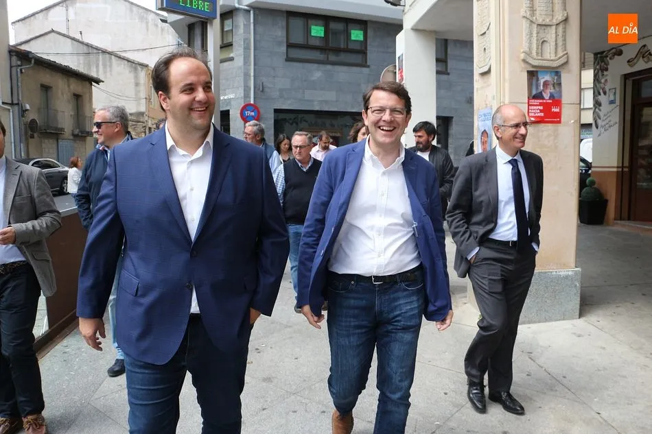 Foto 3 - Alfonso Fern&aacute;ndez Ma&ntilde;ueco: &ldquo;Roberto Mart&iacute;n es la persona indicada para liderar Guijuelo&rdquo;