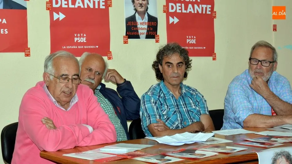 Foto 5 - Los Socialistas de la comarca de Vitigudino cierran la Campa&ntilde;a Electoral con un mitin en Lumbrales