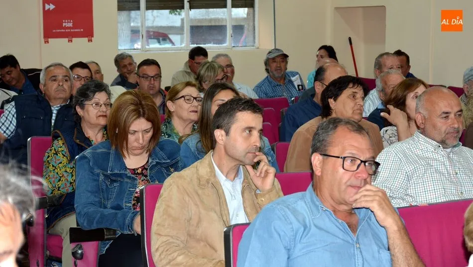 Foto 8 - Los Socialistas de la comarca de Vitigudino cierran la Campa&ntilde;a Electoral con un mitin en Lumbrales