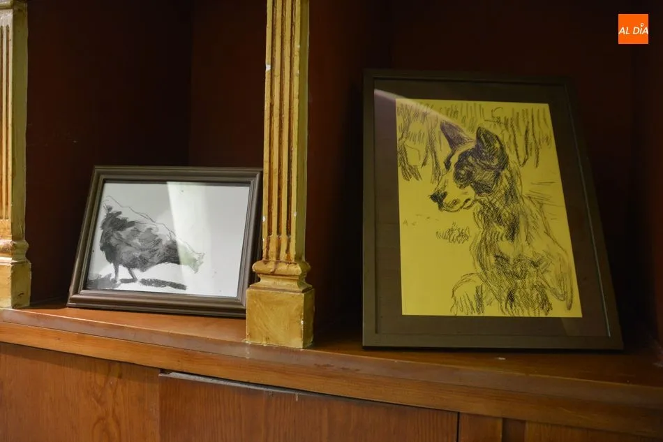 Foto 7 - La Asociaci&oacute;n Santuario PeludoSOS inaugura su exposici&oacute;n de pintura solidaria  