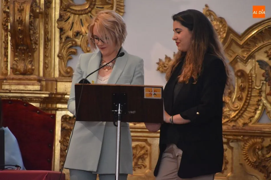 Foto 7 - Los alumnos de &uacute;ltimo curso de Logopedia celebran su graduaci&oacute;n