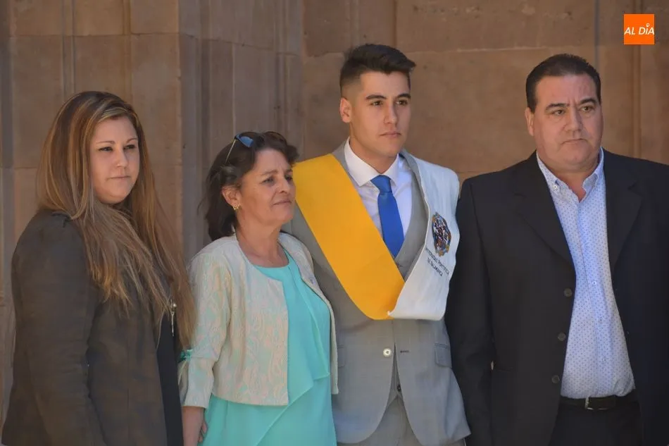 Foto 8 - Nueva hornada de graduados en Enfermer&iacute;a en la Universidad Pontificia de Salamanca