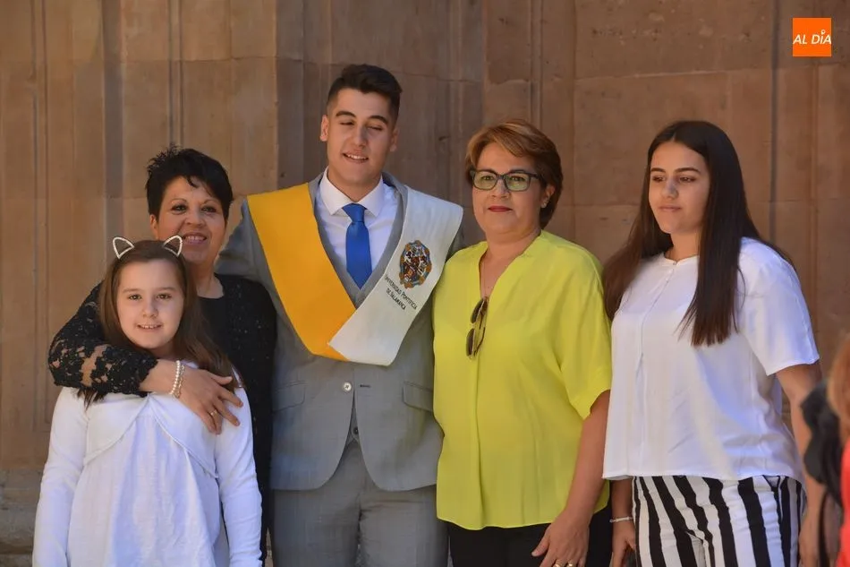Foto 4 - Nueva hornada de graduados en Enfermer&iacute;a en la Universidad Pontificia de Salamanca