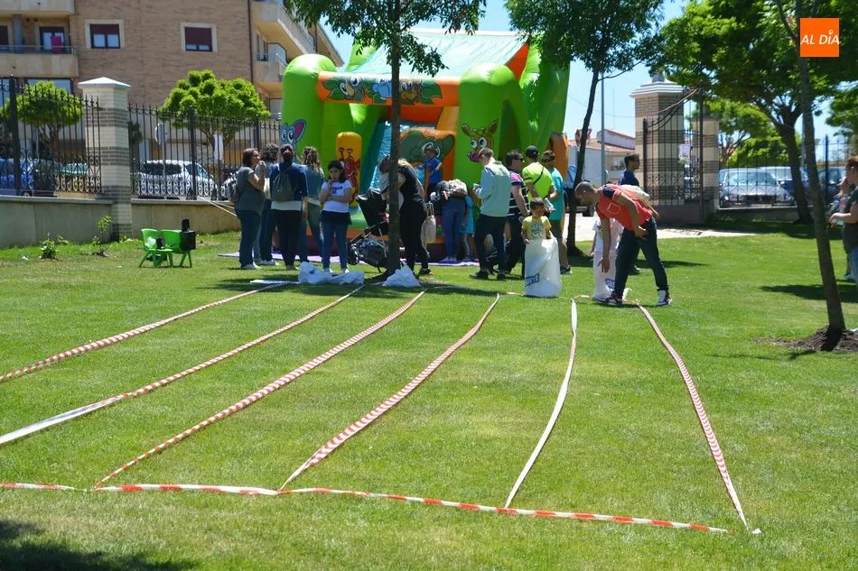 Foto 2 - Soleada Operaci&oacute;n Bocata a favor de Pyfano