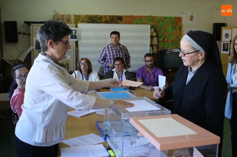 La participación en las elecciones municipales de Alba de Tormes baja un punto con respecto a 2015