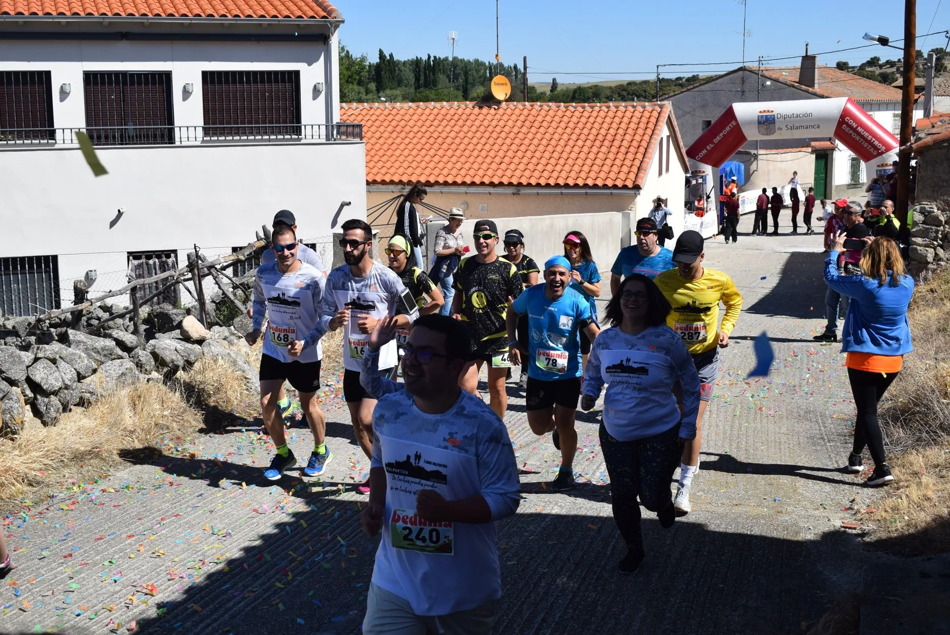 Foto 2 - Los hermanos Bueno destacan en el primer Cross de Malpartida