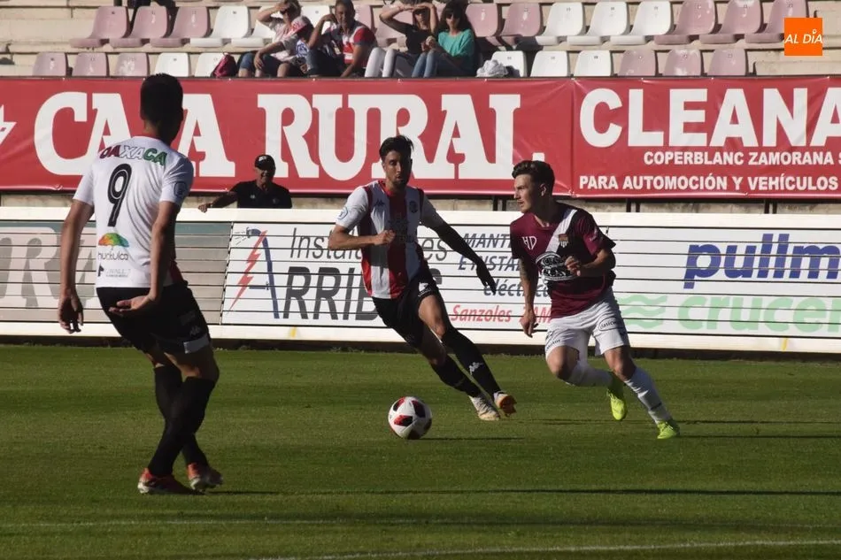 Foto 4 - Un &lsquo;salmantinizado&rsquo; Zamora acaricia el ascenso a Segunda B tras derrotar al Haro (2-1)
