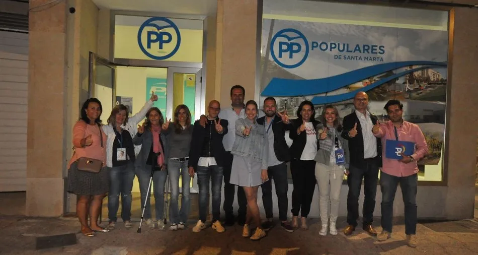 La candidatura popular de David Mingo celebra la victoria en Santa Marta