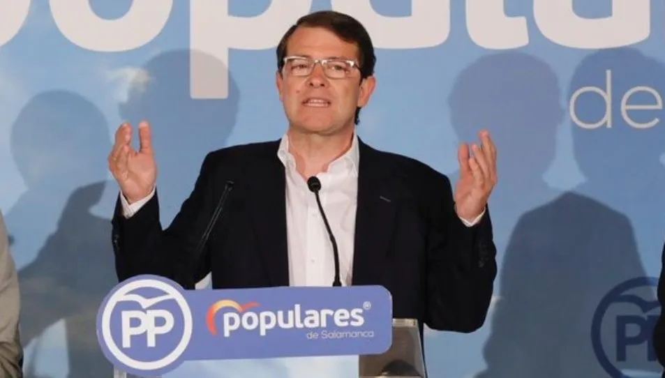 El candidato del PP a la Junta de Castilla y León, Alfonso Fernández Mañueco